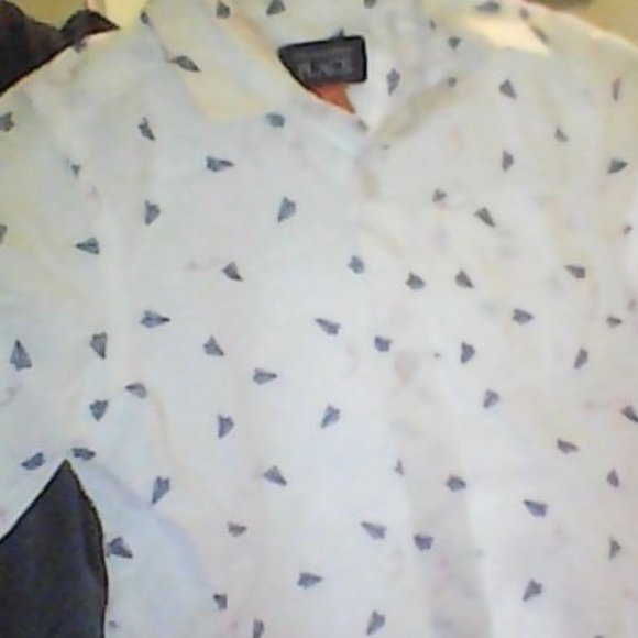 long sleeve white shirt paper plane design - Picture 1 of 6